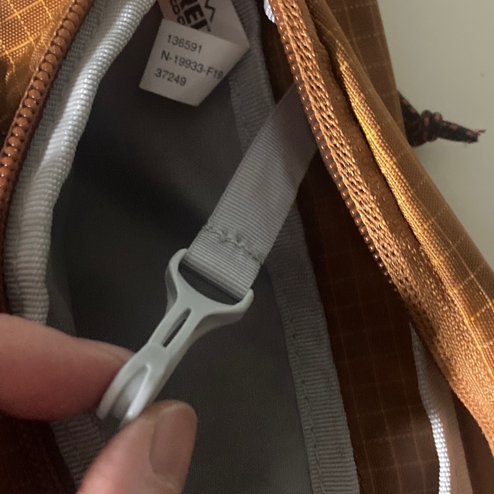 REI Orange Grid Pattern Fanny Pack - Picture 5 of 5